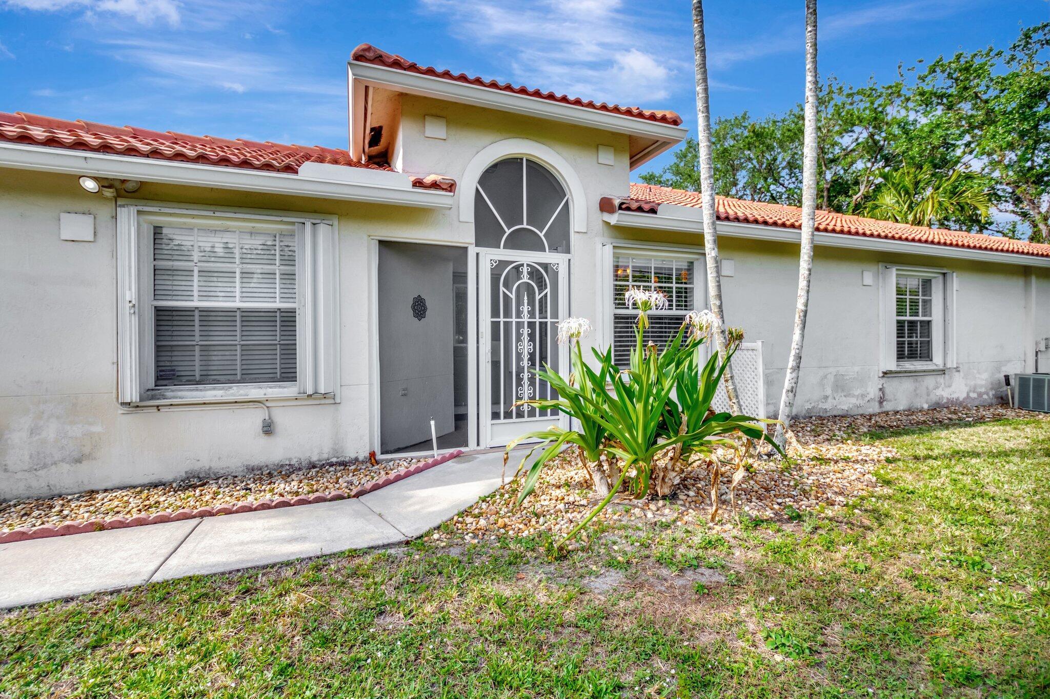 14211 W La Sedona Circle