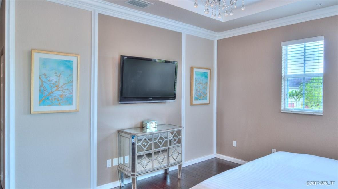 Paloma Lakes - Residential