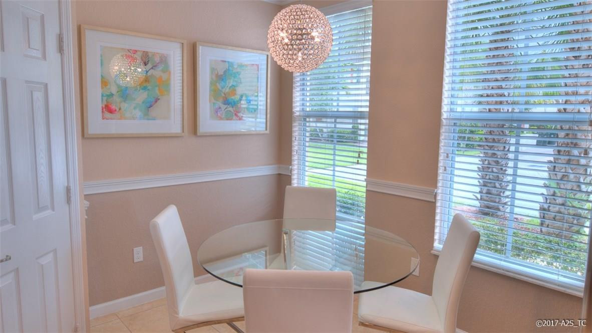 Paloma Lakes - Residential