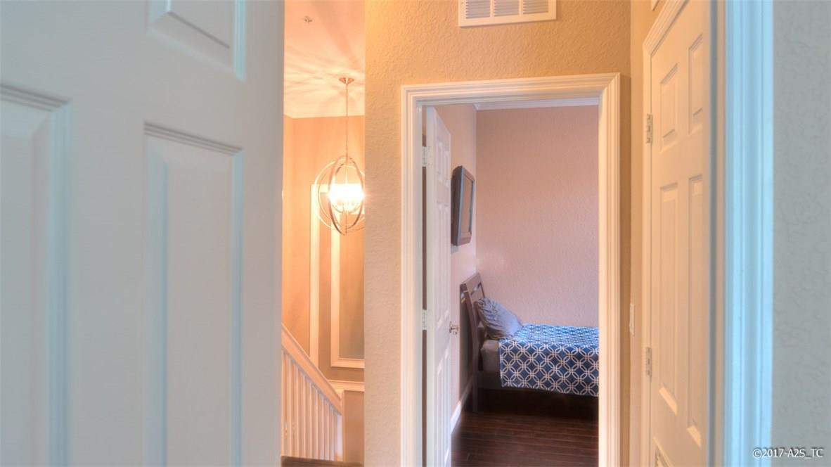 Paloma Lakes - Residential