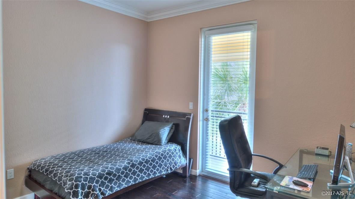 Paloma Lakes - Residential