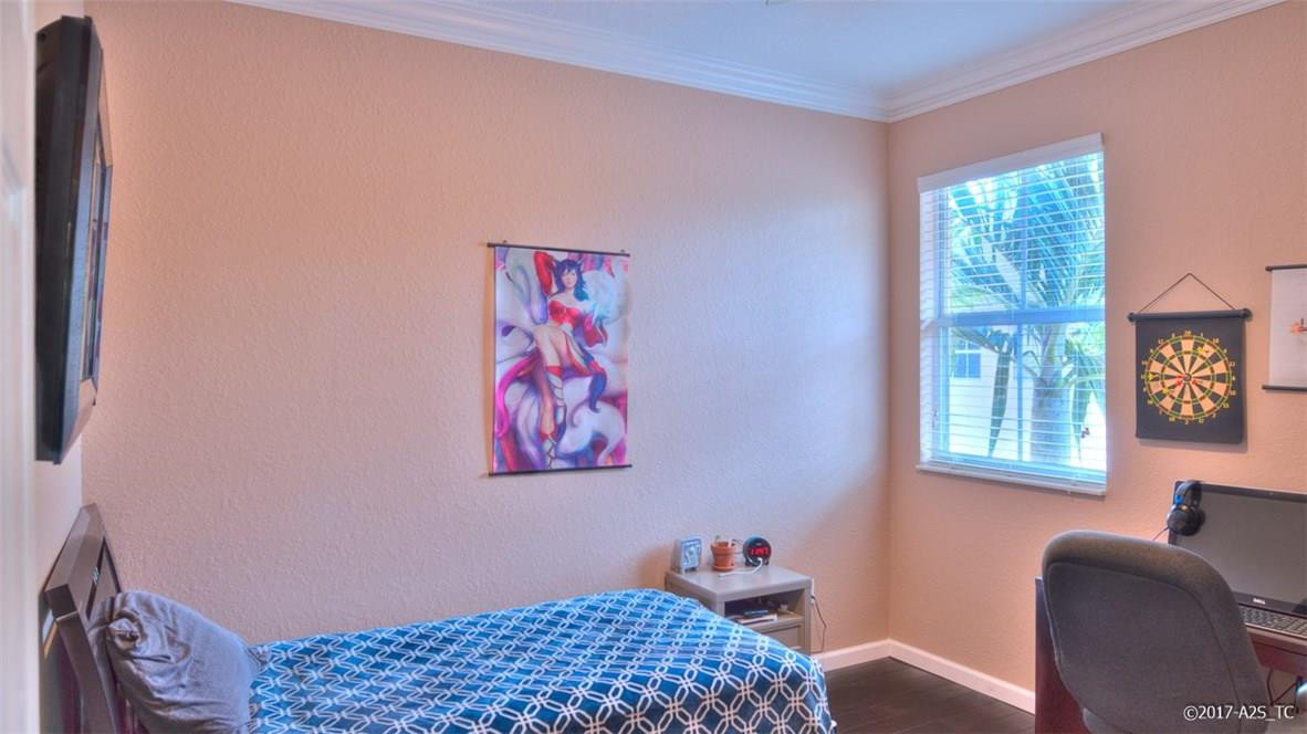 Paloma Lakes - Residential