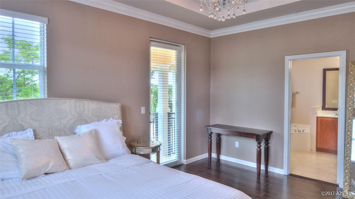 Paloma Lakes - Residential
