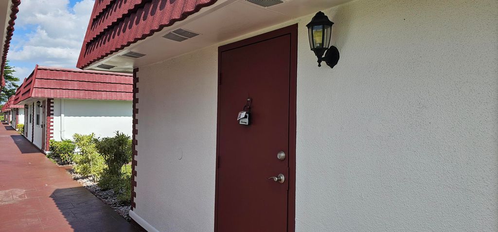 Photo of 209 Waterford I, Delray Beach, FL 33446 (MLS # R10959500)