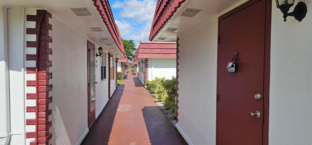 Photo of 209 Waterford I, Delray Beach, FL 33446 (MLS # R10959500)