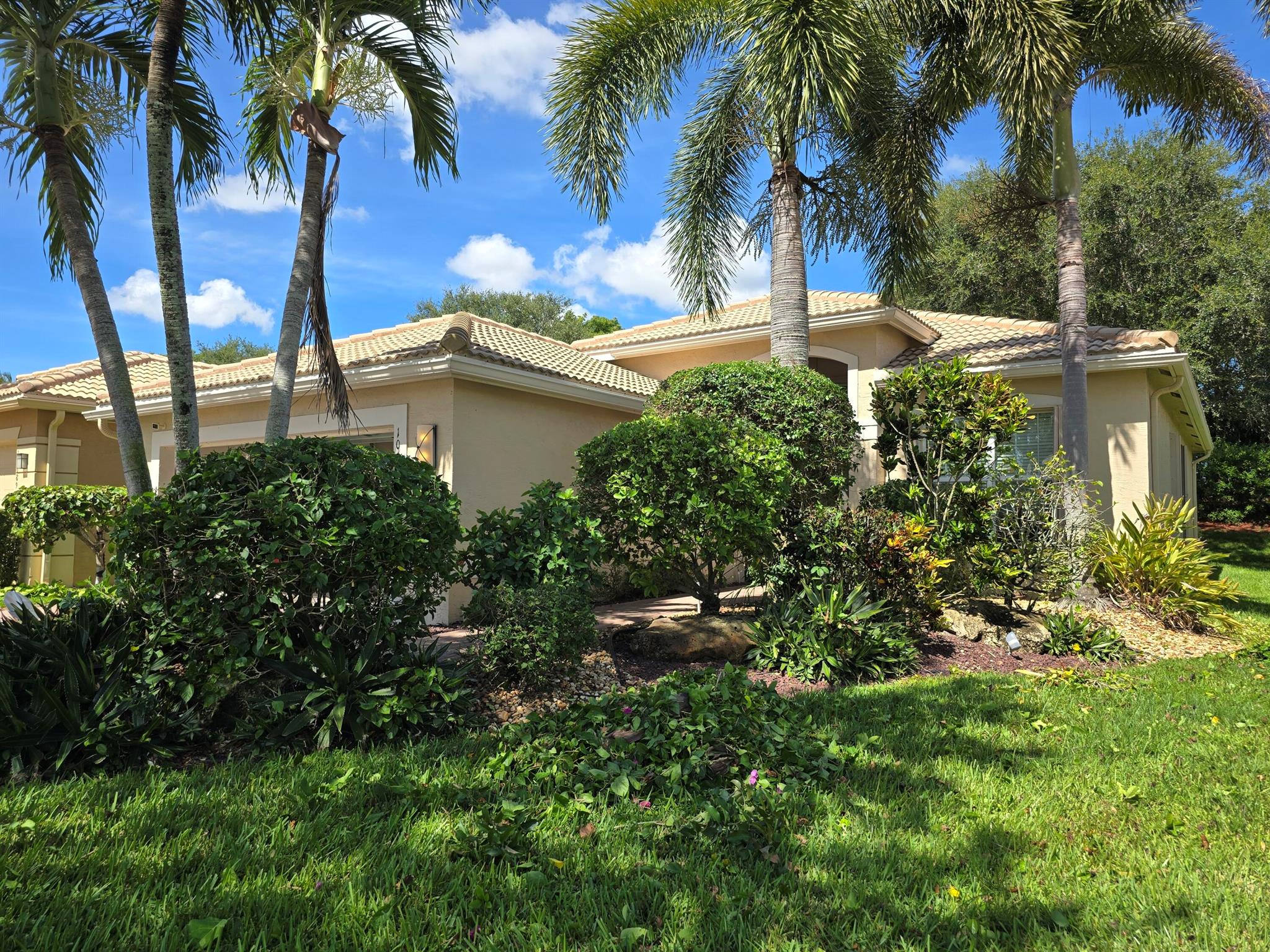 10681 Richfield Way