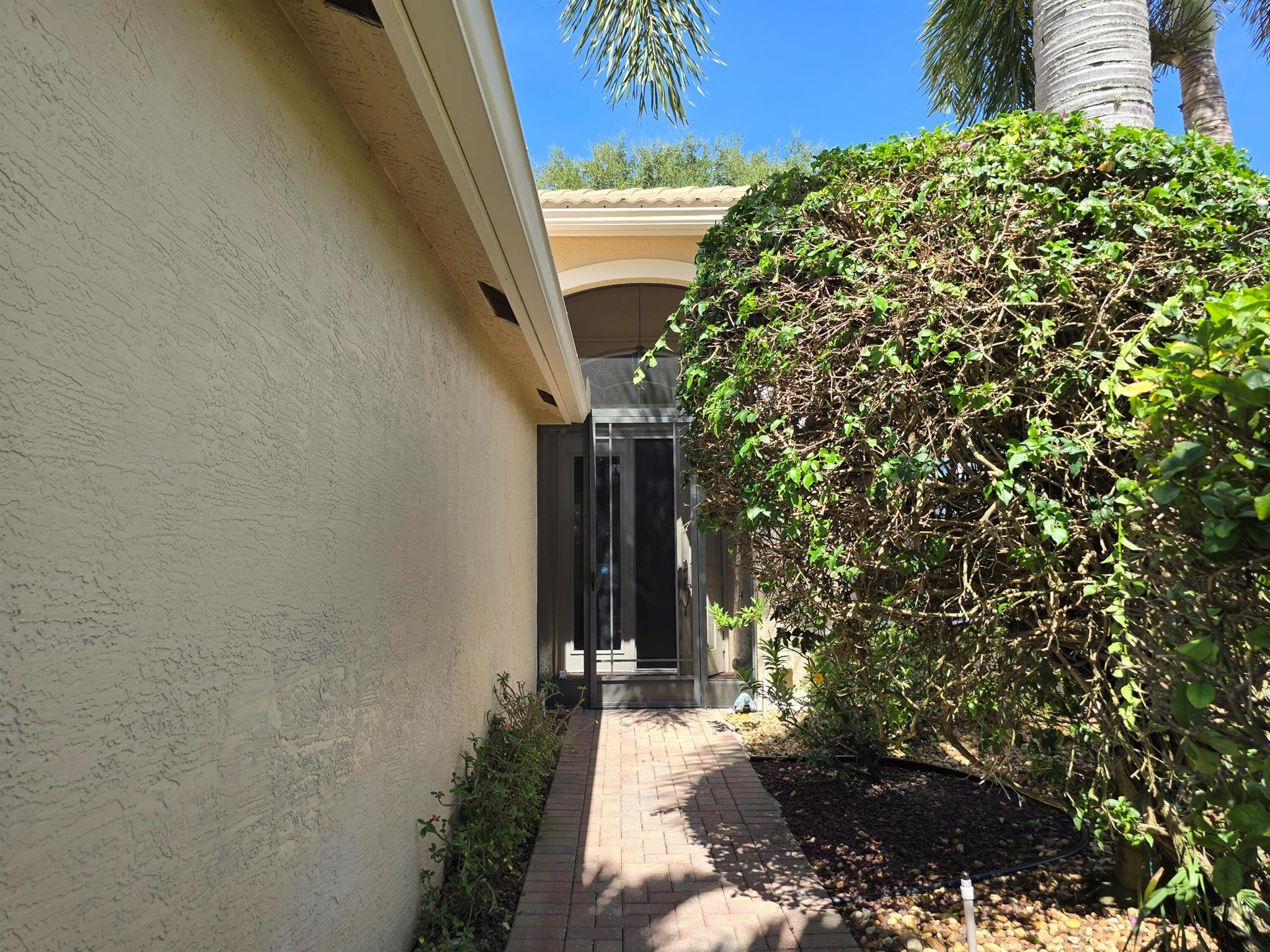 10681 Richfield Way
