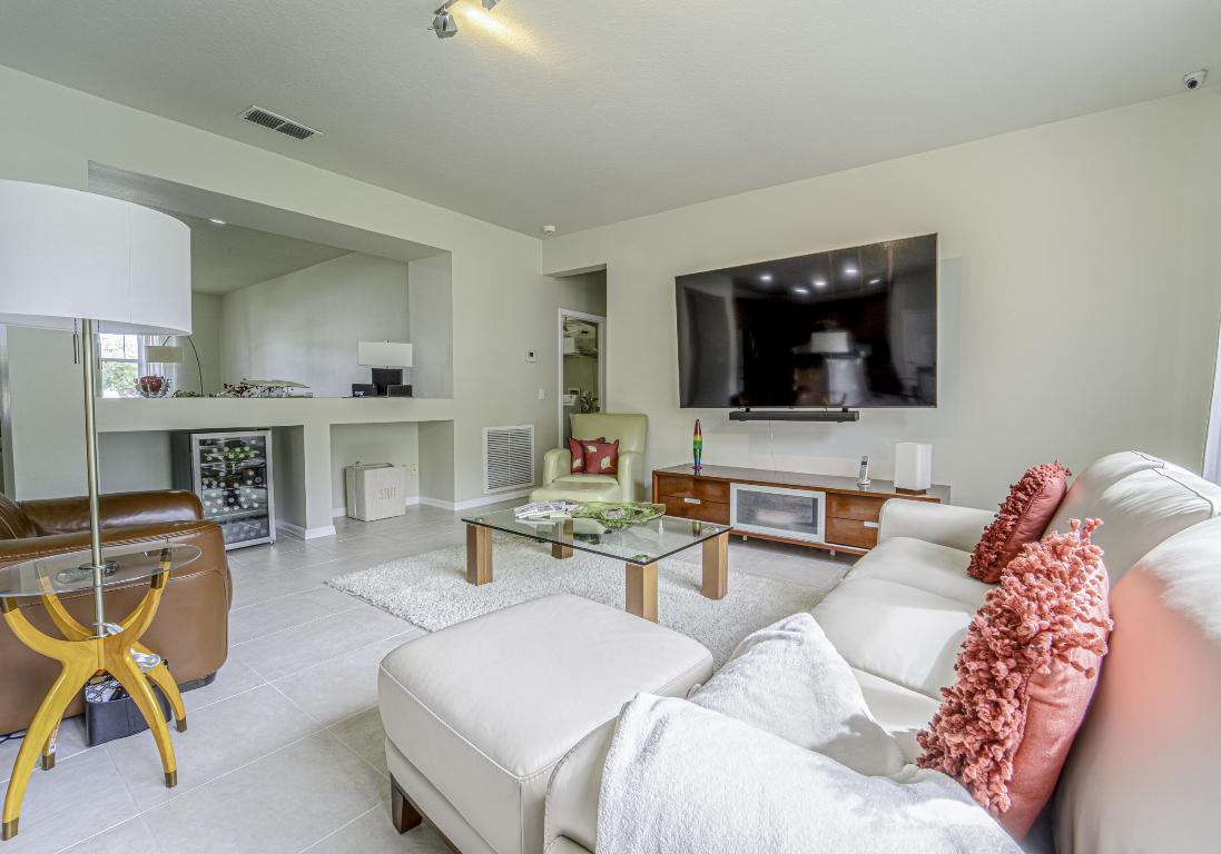 PORT ST LUCIE SECTION 40 - Residential