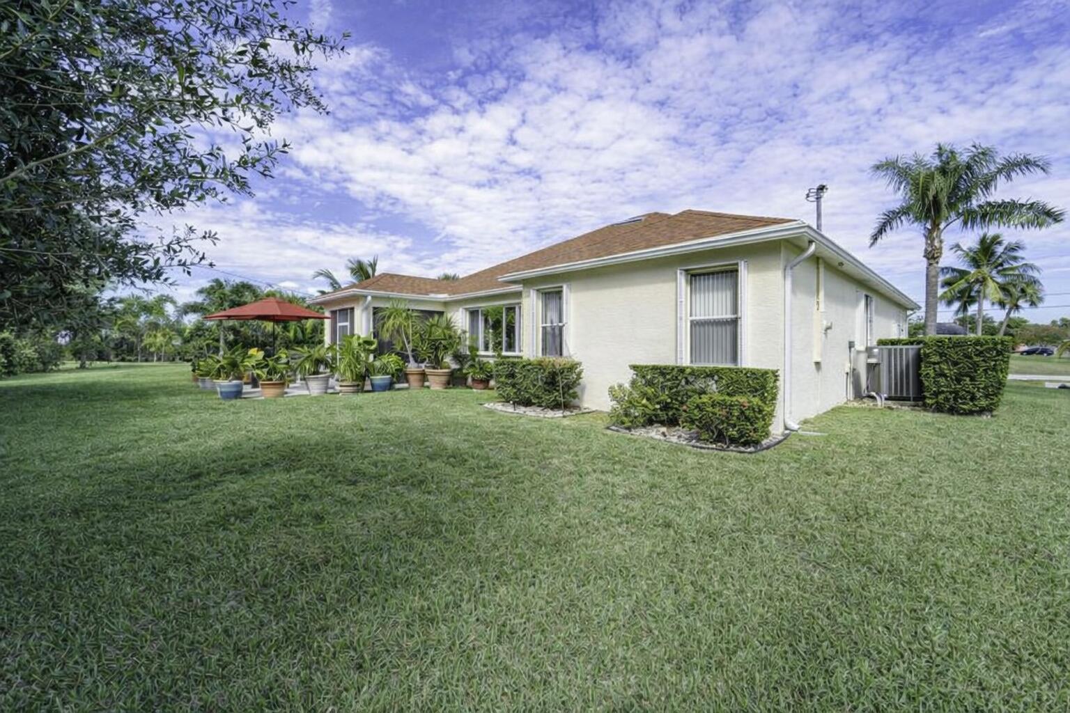 PORT ST LUCIE SECTION 40 - Residential