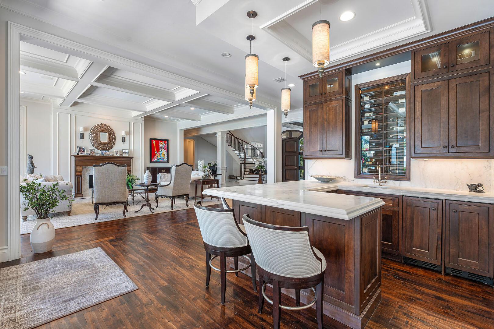 ROYAL PALM YACHT & COUNTR - Residential