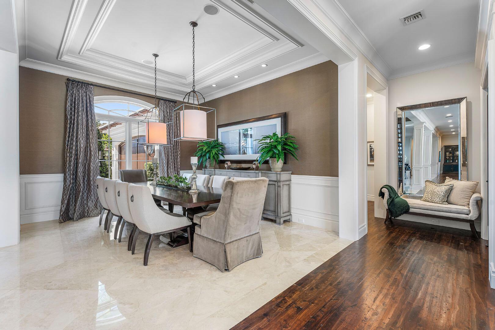 ROYAL PALM YACHT & COUNTR - Residential