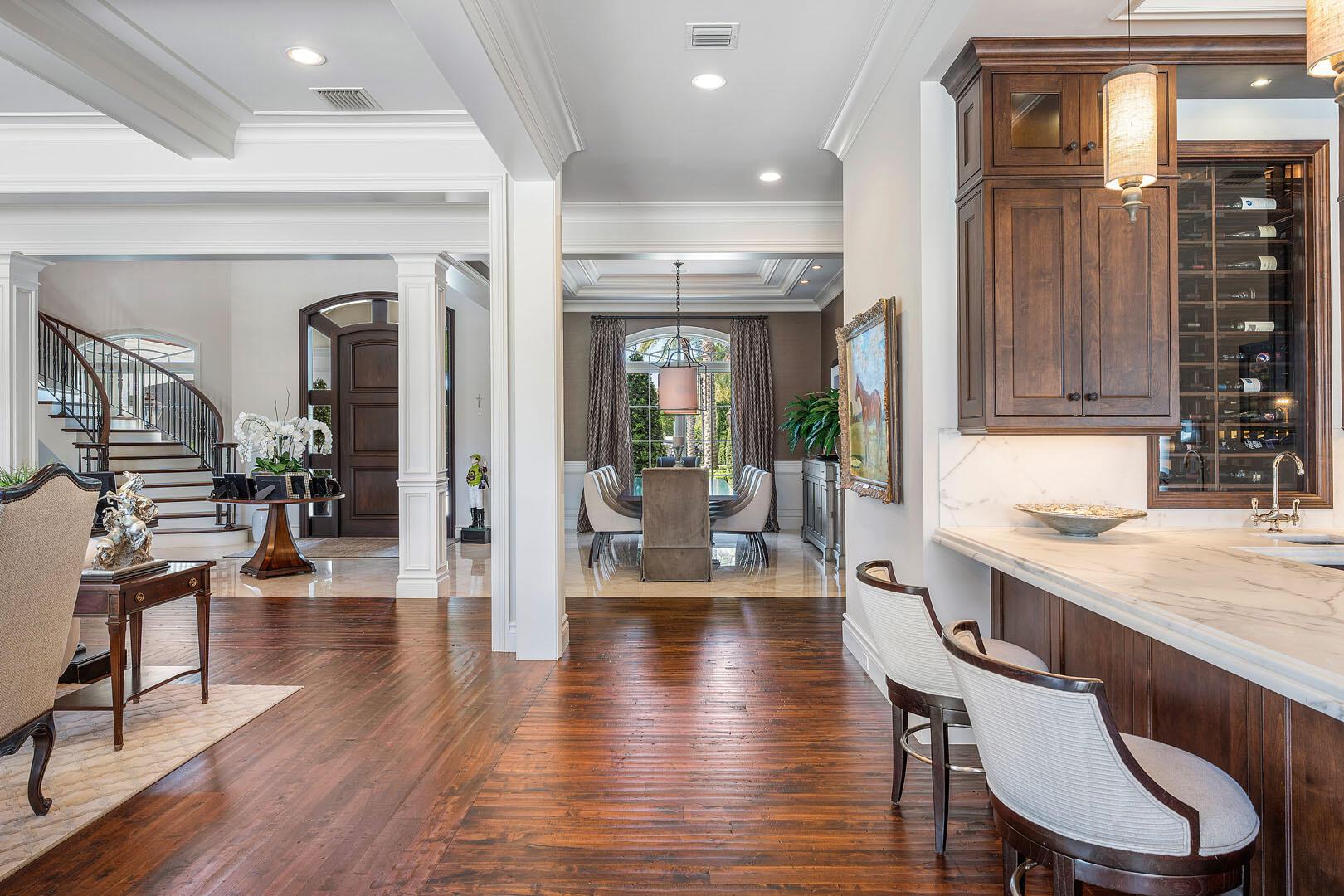 ROYAL PALM YACHT & COUNTR - Residential