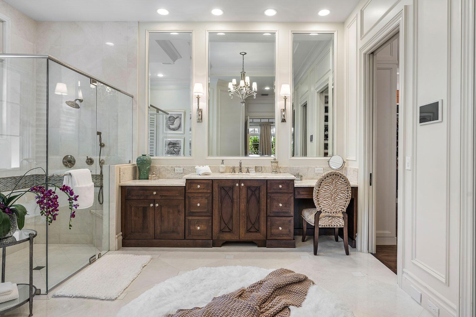 ROYAL PALM YACHT & COUNTR - Residential