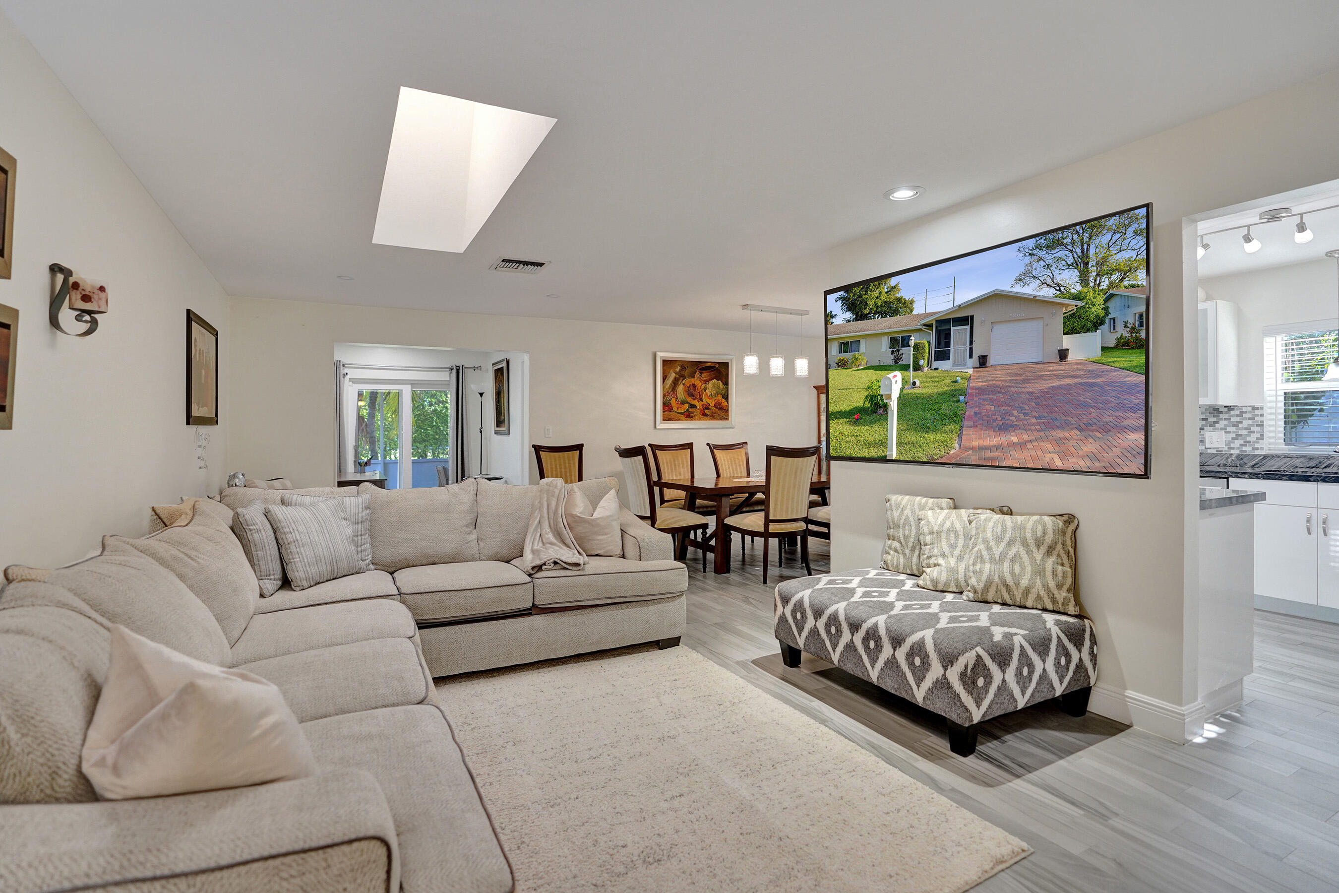 DELRAY VILLAS 1 - Residential