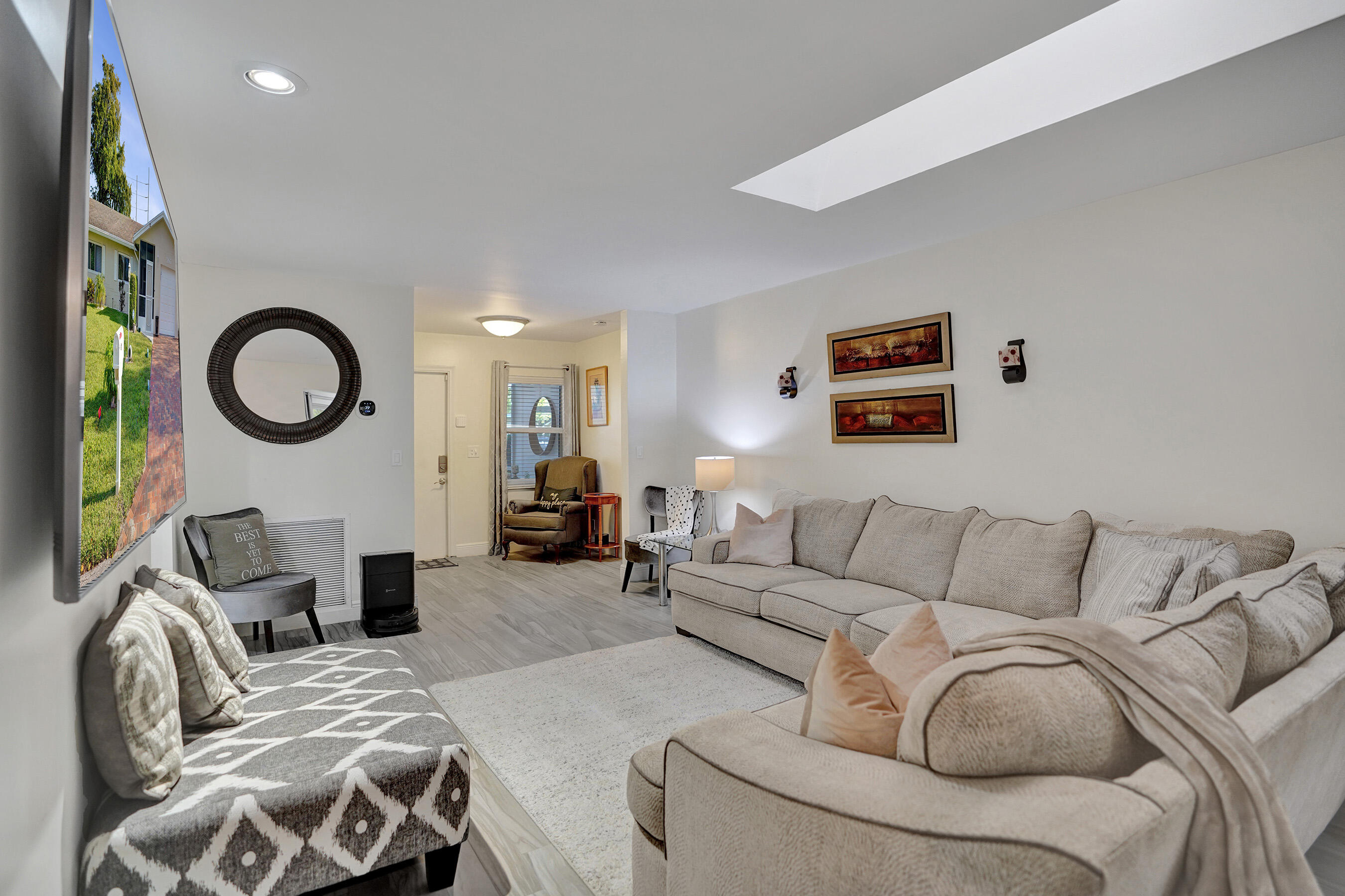 DELRAY VILLAS 1 - Residential