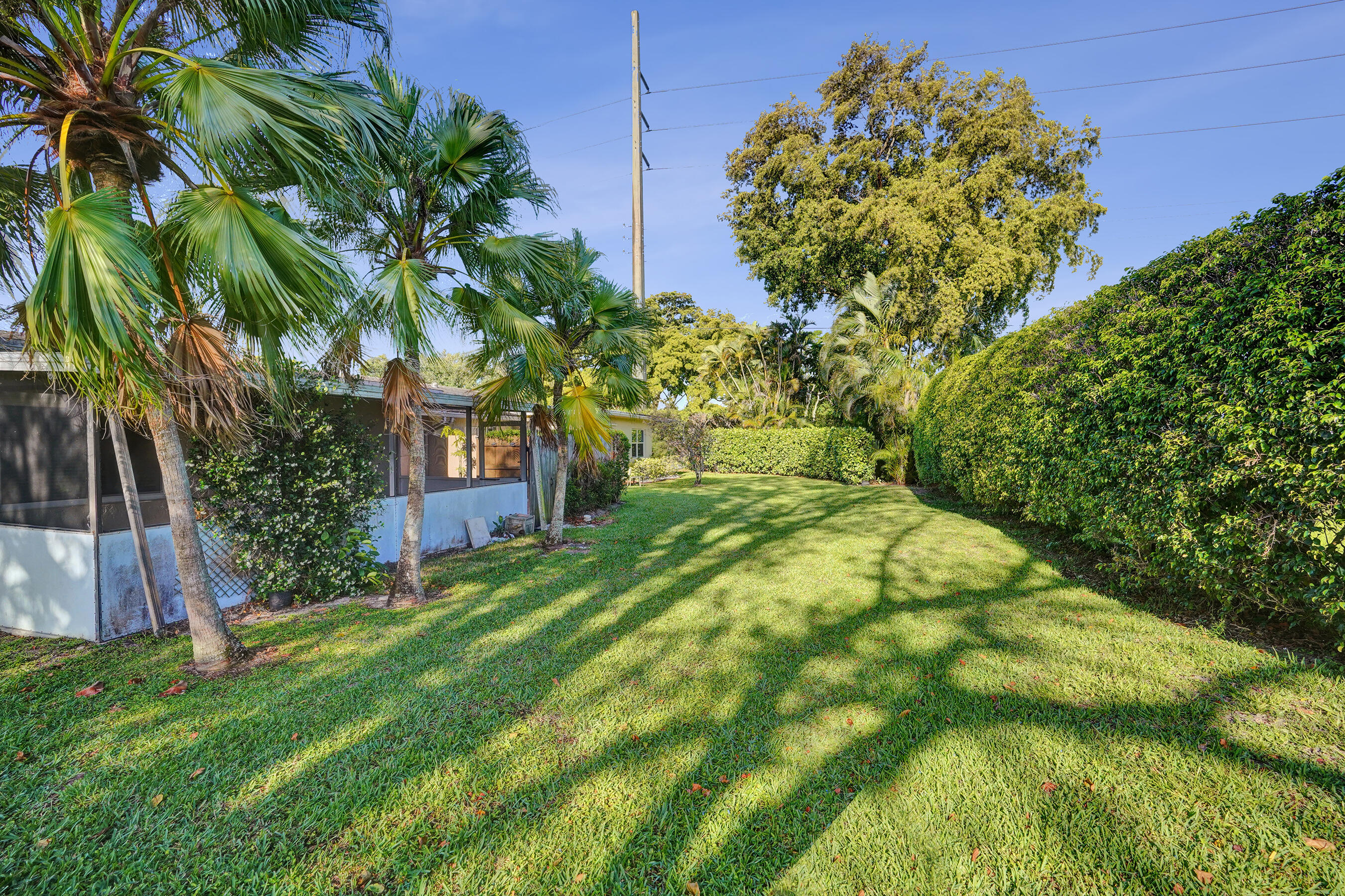 DELRAY VILLAS 1 - Residential