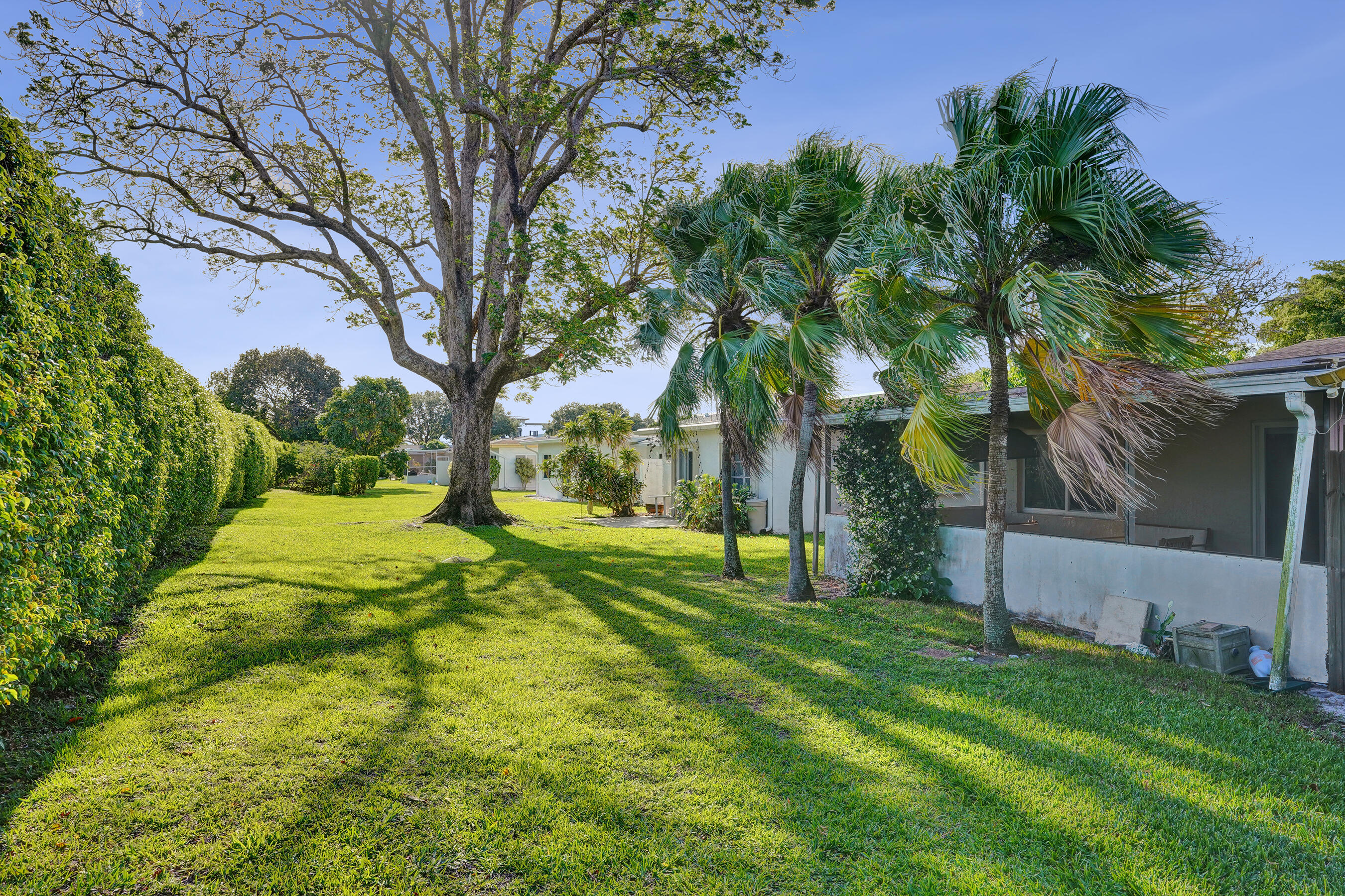 DELRAY VILLAS 1 - Residential