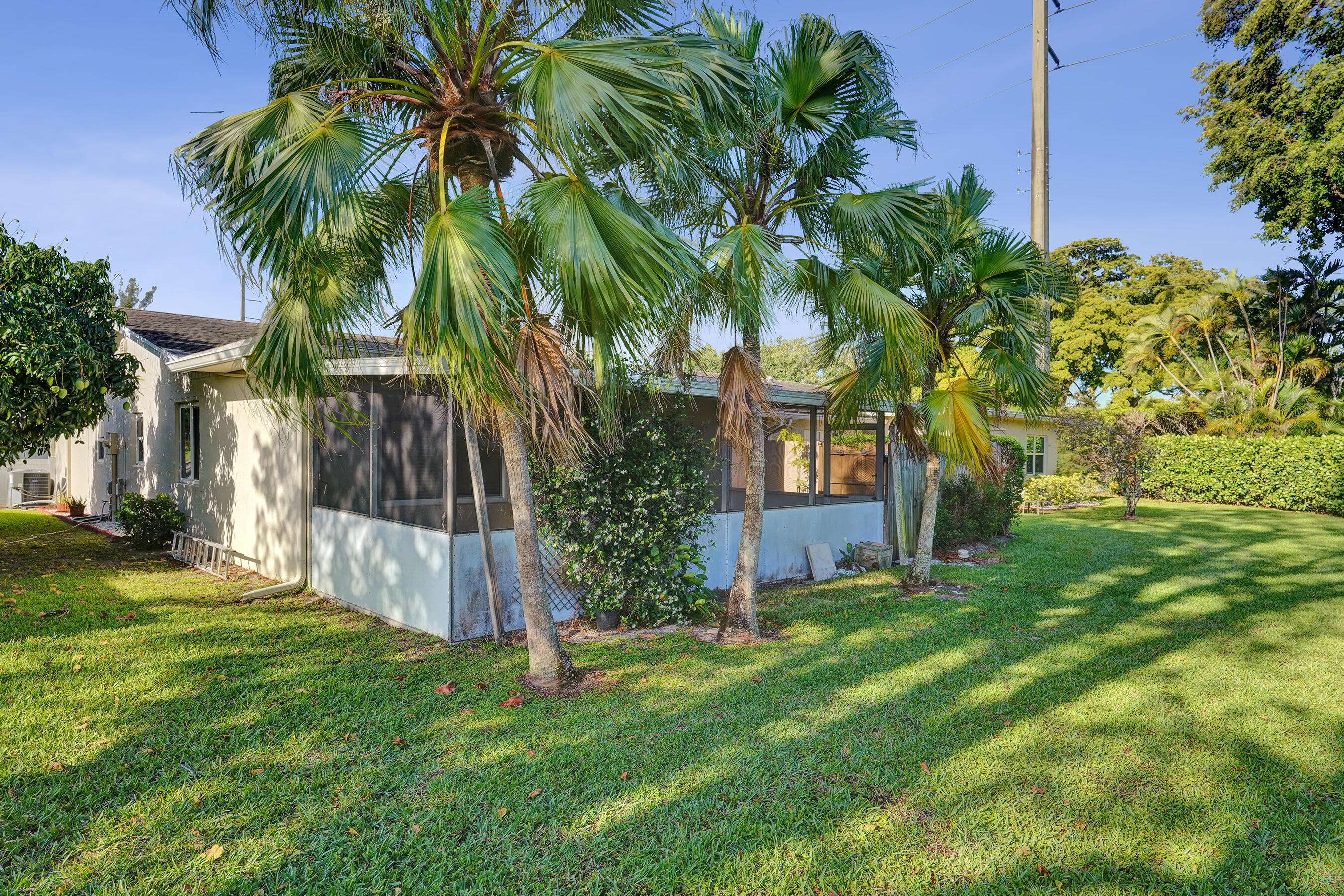 DELRAY VILLAS 1 - Residential
