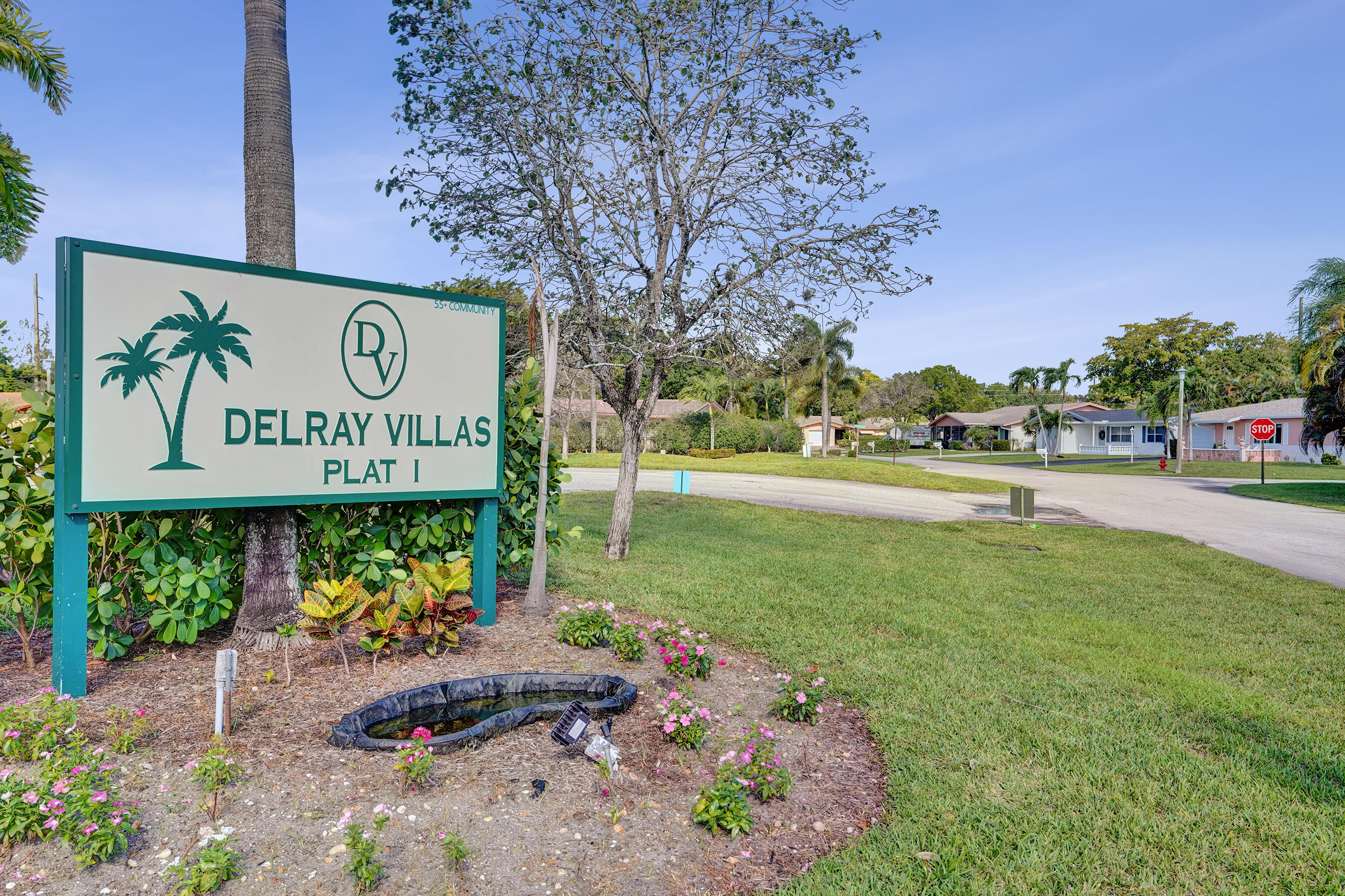 DELRAY VILLAS 1 - Residential