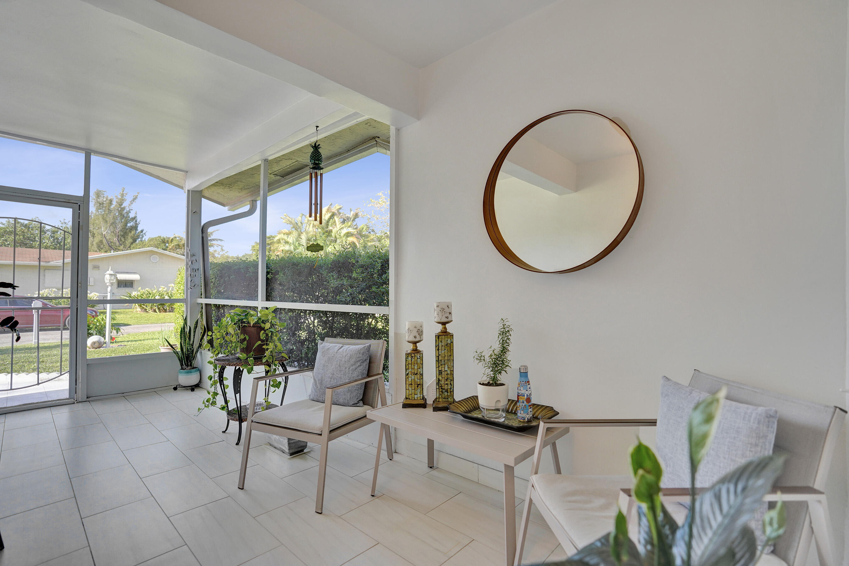DELRAY VILLAS 1 - Residential