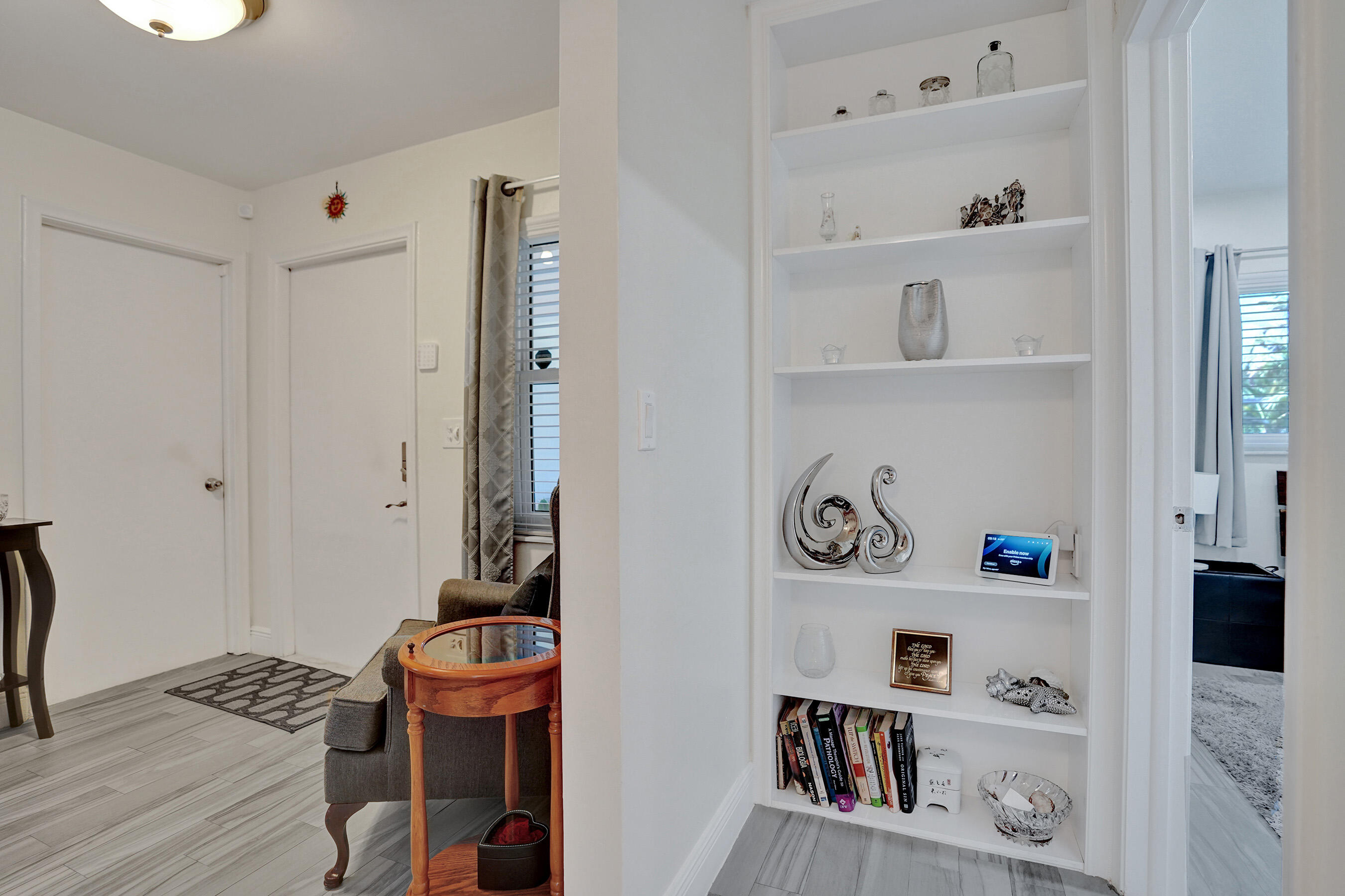 DELRAY VILLAS 1 - Residential