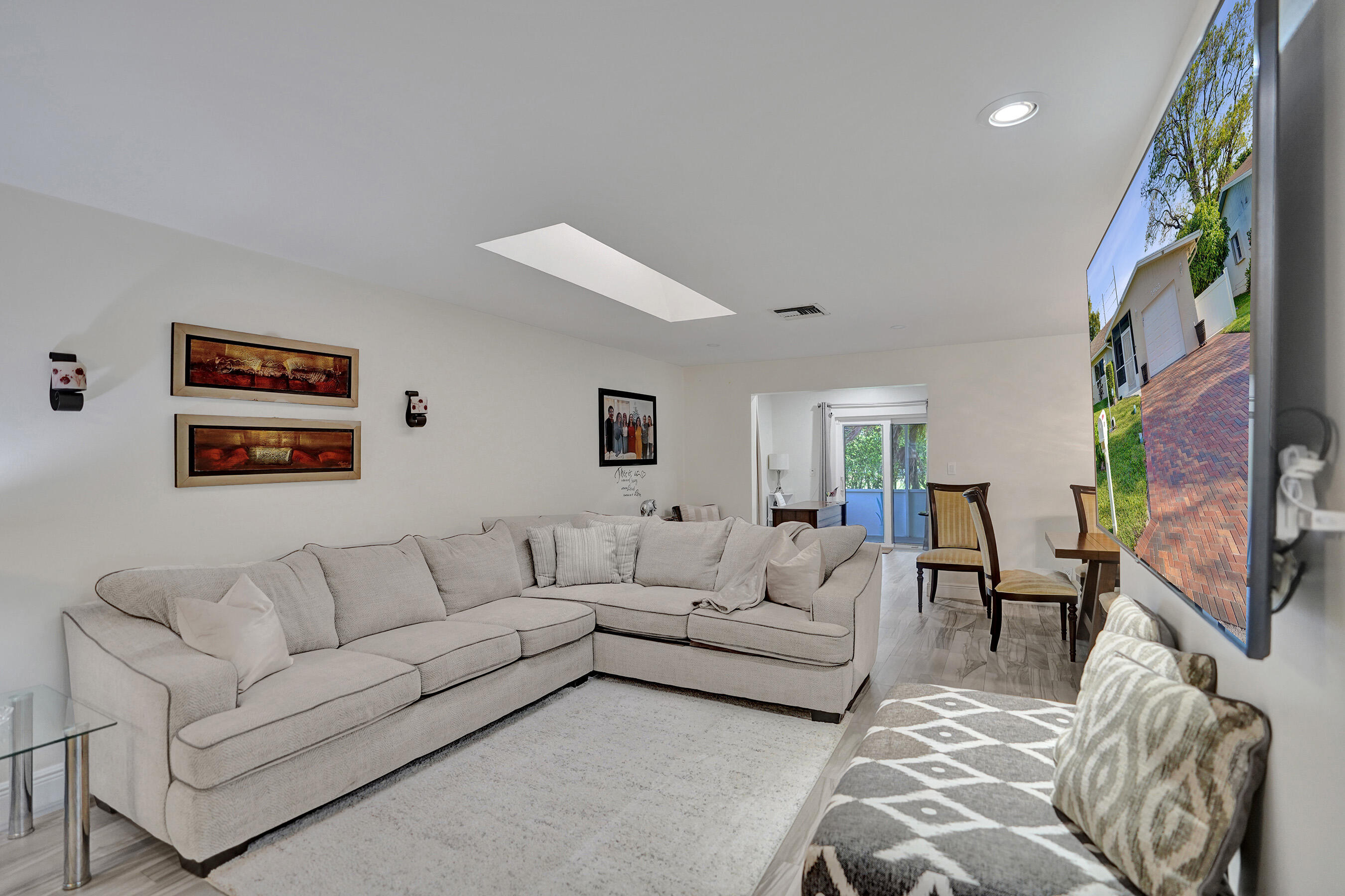 DELRAY VILLAS 1 - Residential