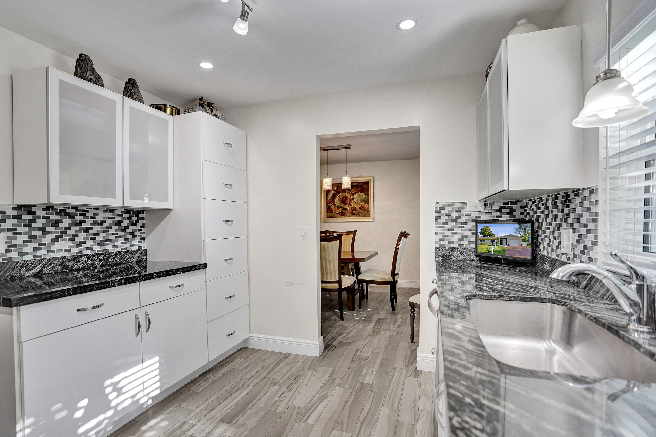 DELRAY VILLAS 1 - Residential