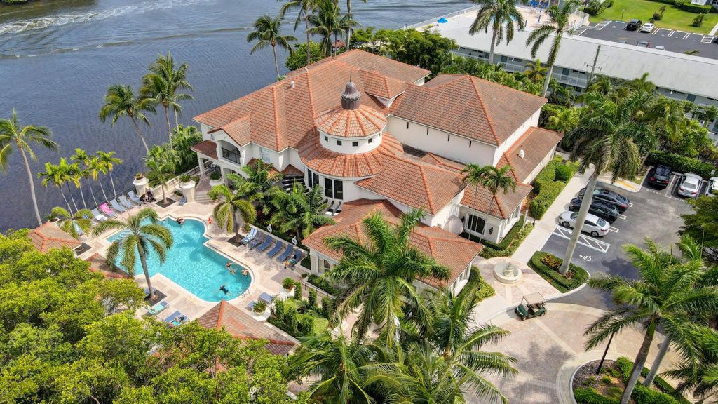 Photo of 4313 Tuscany Way, Boynton Beach, FL 33435 (MLS # R11080907)