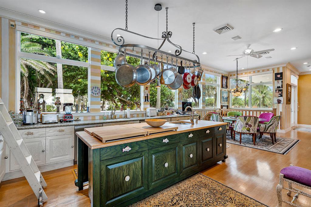 HILLSBORO MILE - Residential