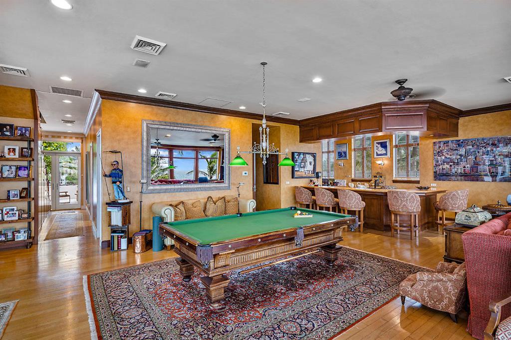 HILLSBORO MILE - Residential