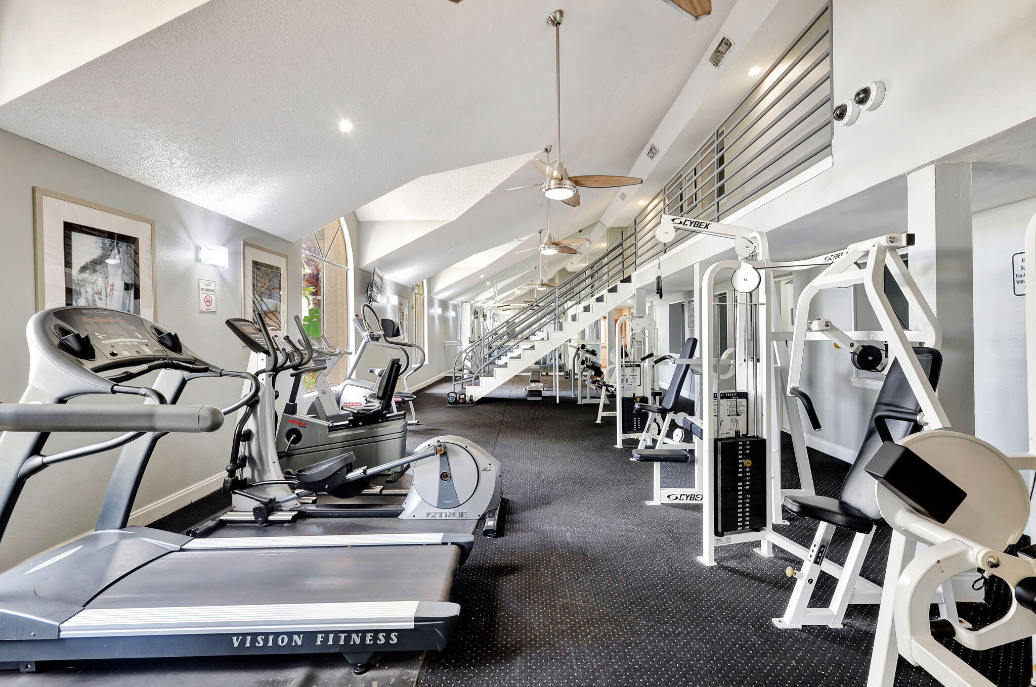 PONTE VERDE AT PALM BEACH LAKES CONDO - Residential