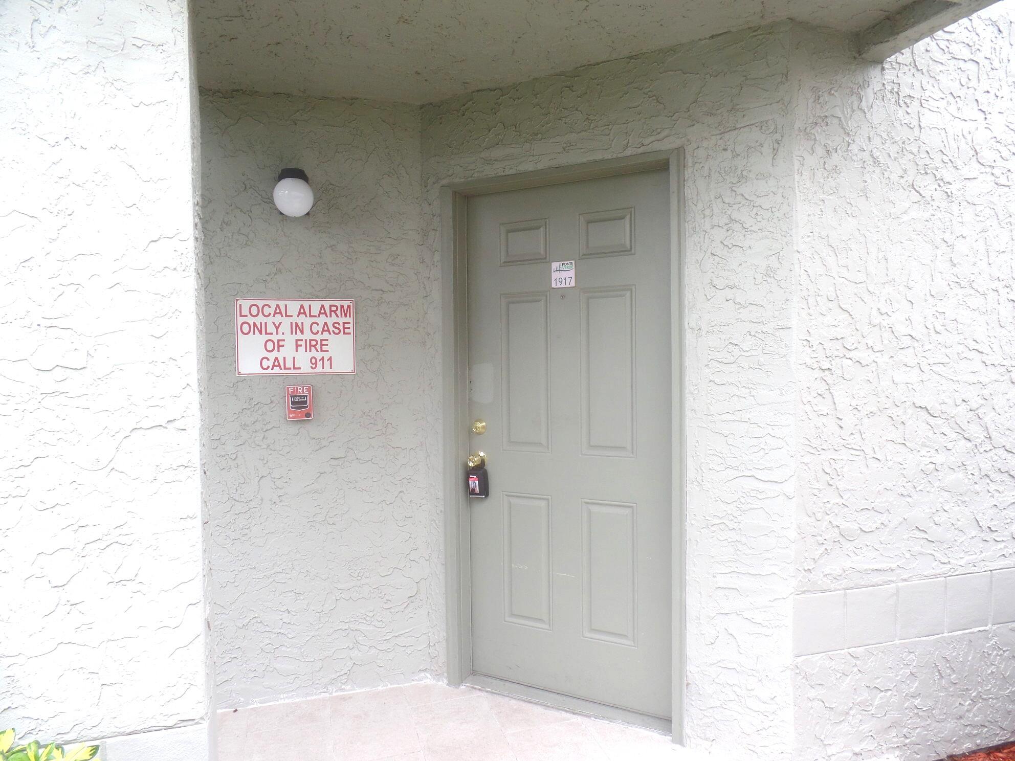 PONTE VERDE AT PALM BEACH LAKES CONDO - Residential