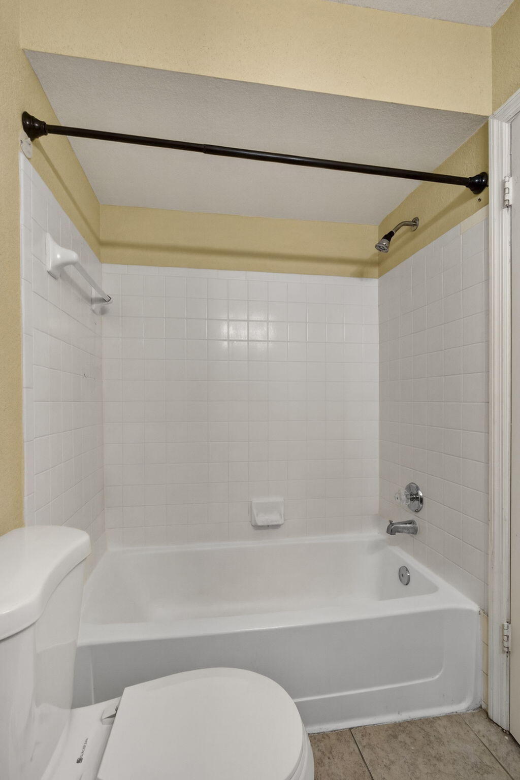 PONTE VERDE AT PALM BEACH LAKES CONDO - Residential