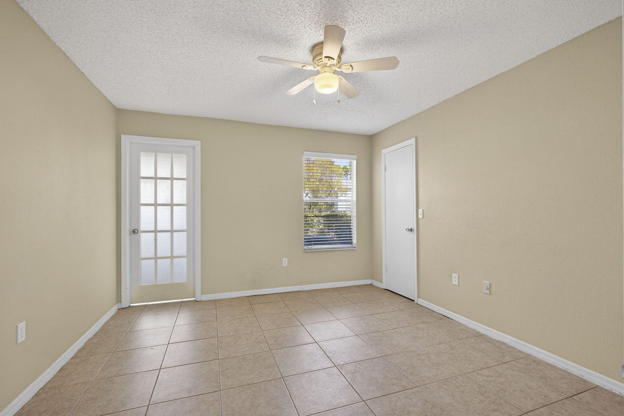 PONTE VERDE AT PALM BEACH LAKES CONDO - Residential