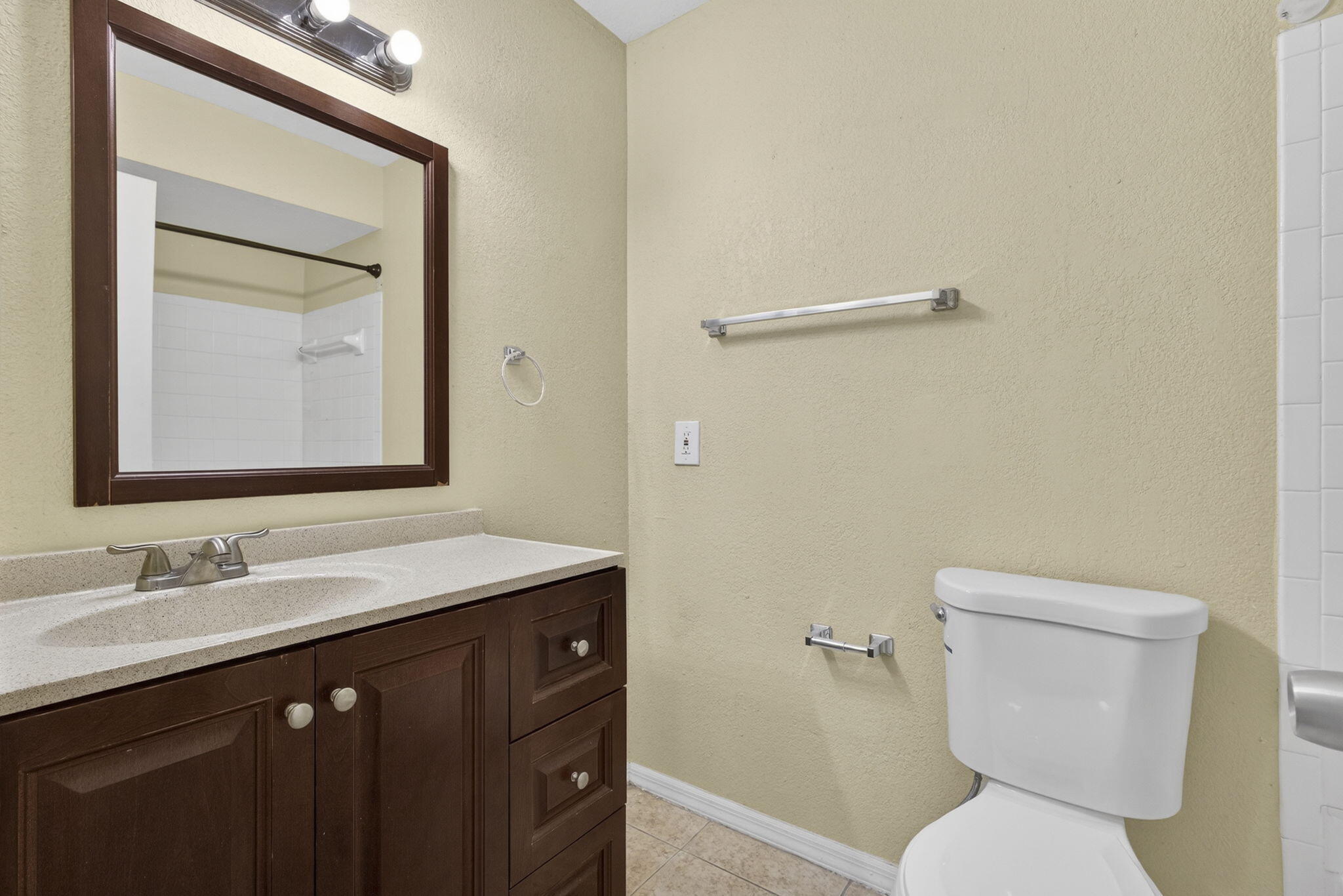PONTE VERDE AT PALM BEACH LAKES CONDO - Residential