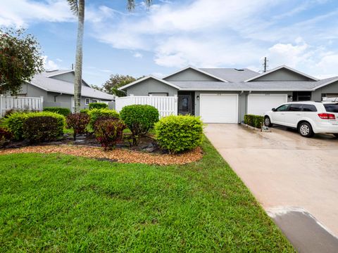 6776 SE Yorktown Drive Hobe Sound FL 33455