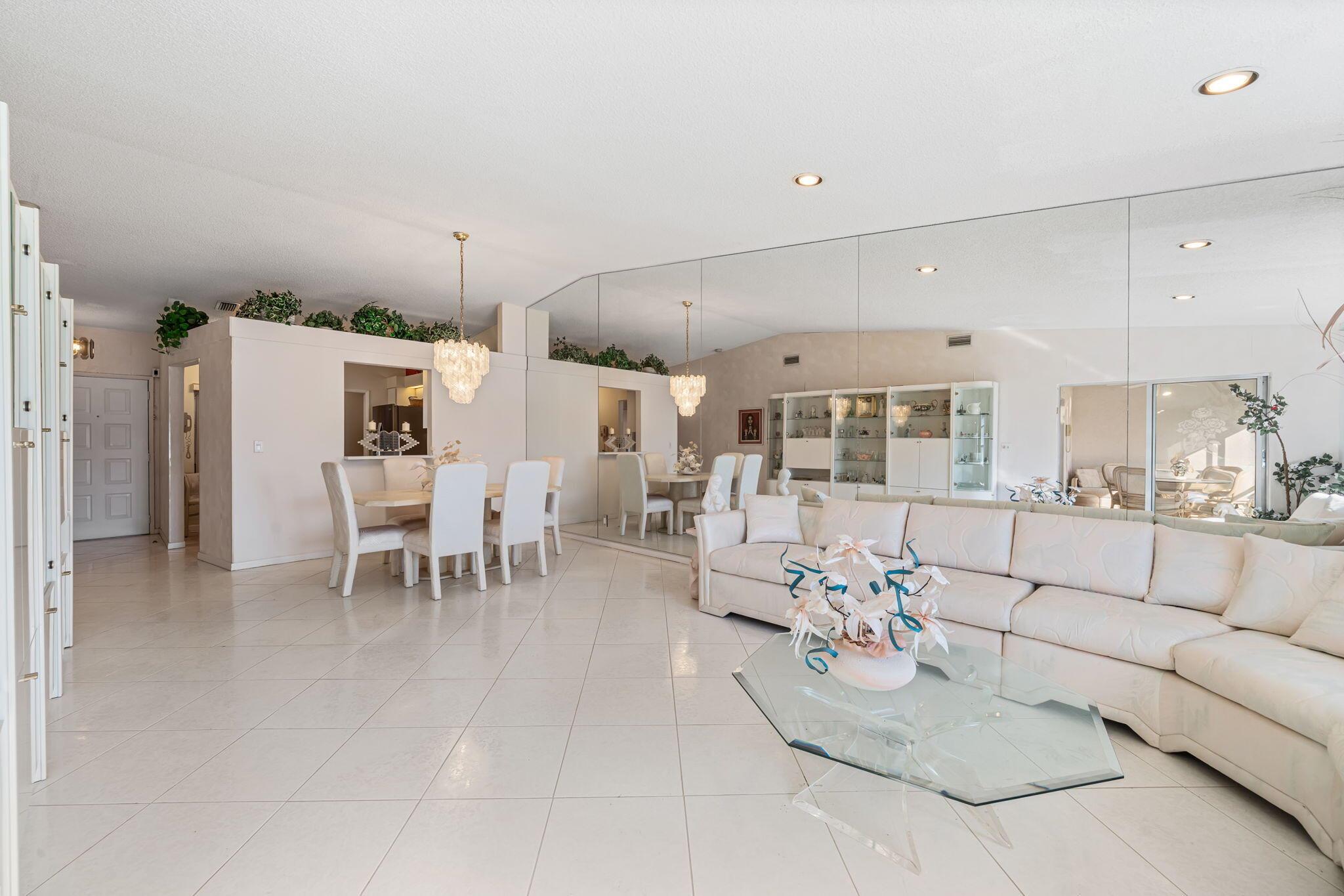 WHISPER WALK SEC C CONDO - Residential