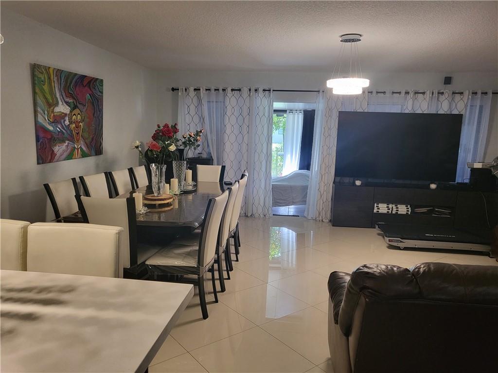 Villas of Boca Barwood - Residential