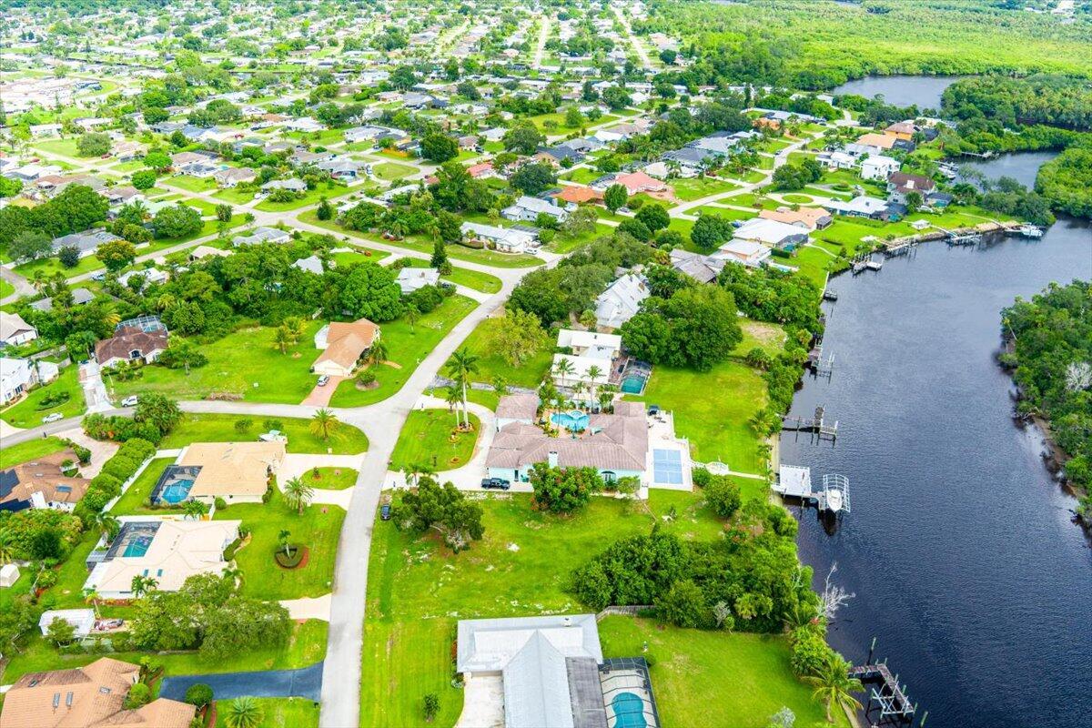 HIDDEN RIVER ESTATES - Land