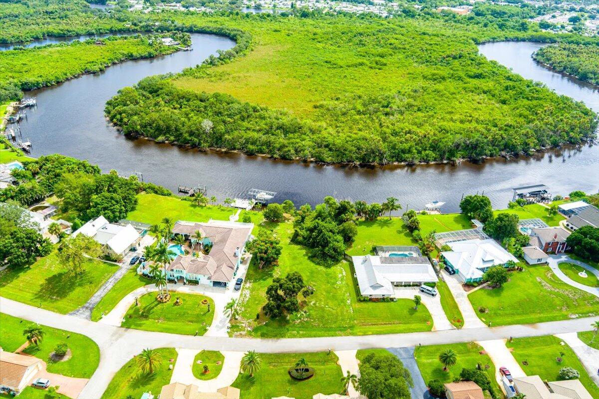 HIDDEN RIVER ESTATES - Land