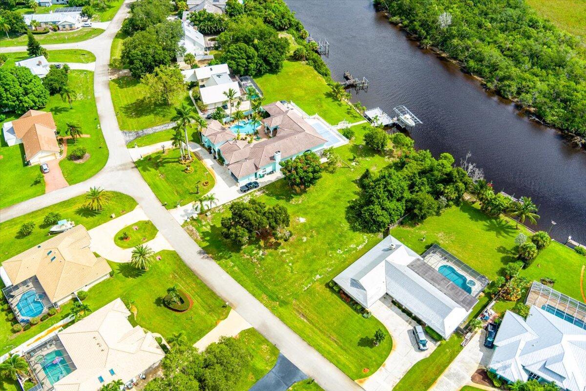 HIDDEN RIVER ESTATES - Land