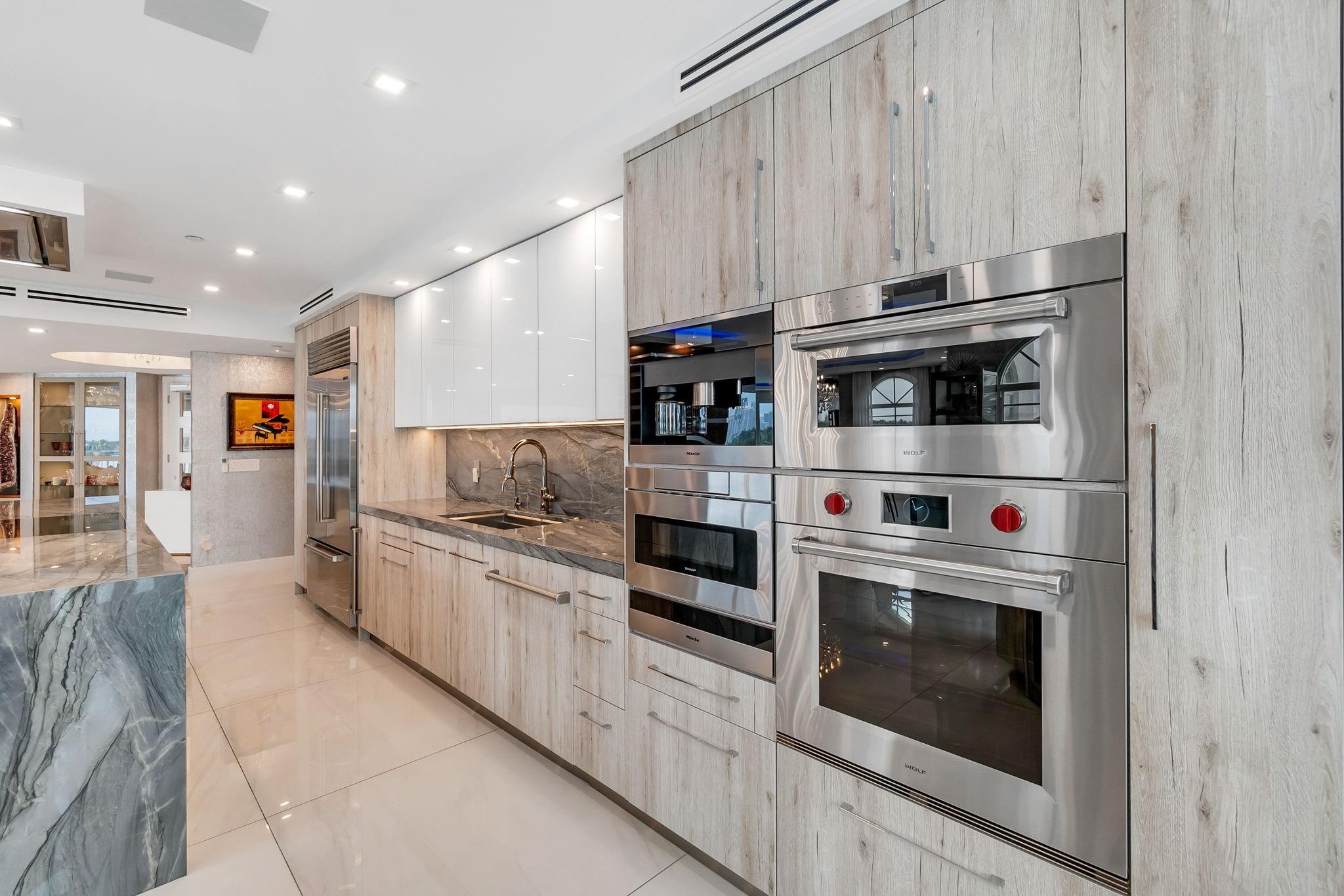 Birch Pointe Condominium - Residential