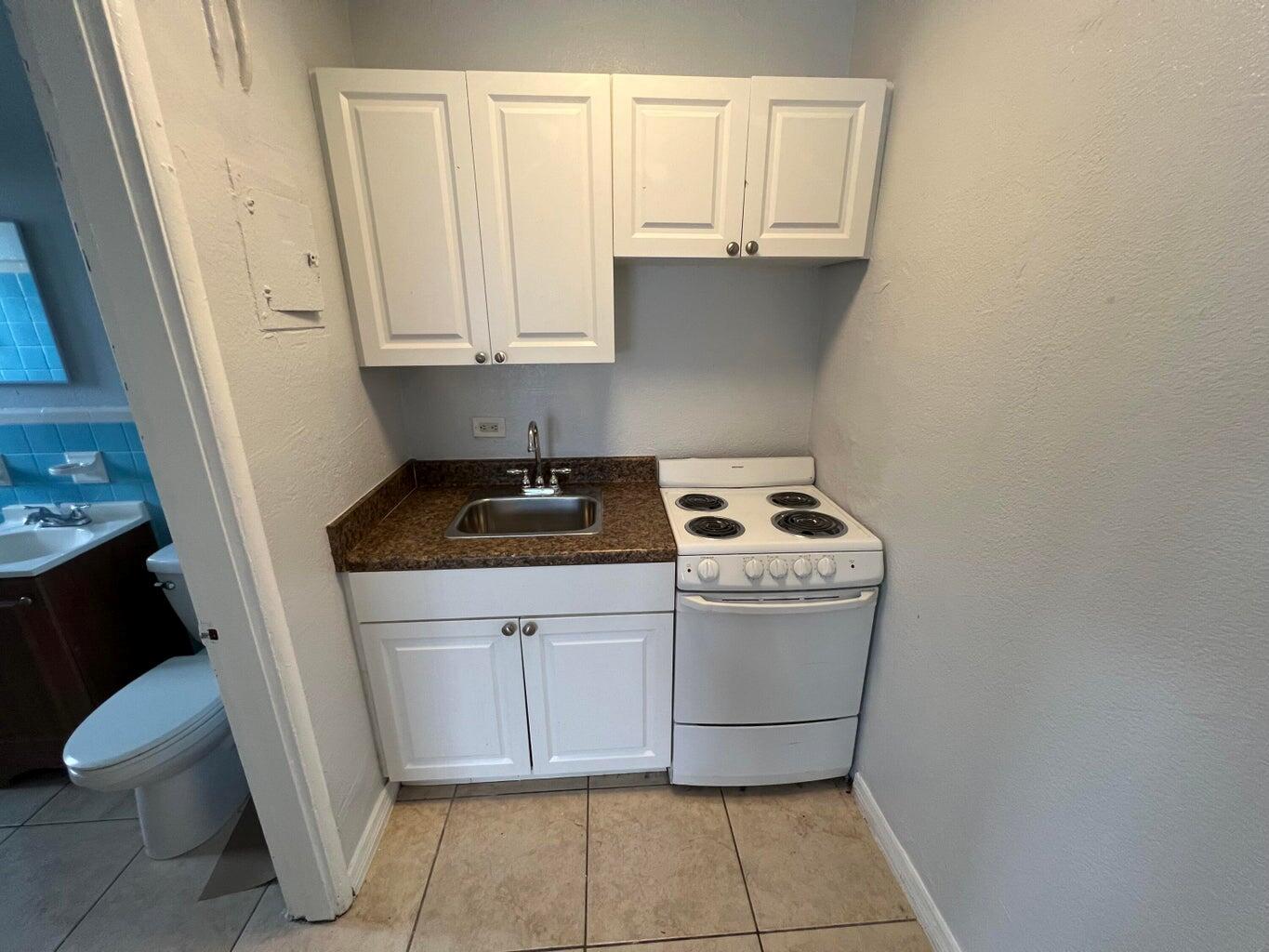 Great location for this studio apartment. Quiet community with nice courtyard and parking. Water and electric included in the rent! Just a few minutes from downtown West Palm Beach. Close to 95 and mass transit. Make an appointment to view this property today. Income must be $3000 per month. Need to see one month of pay stubs and photo ID to arrange an appointment. No dogs allowed.