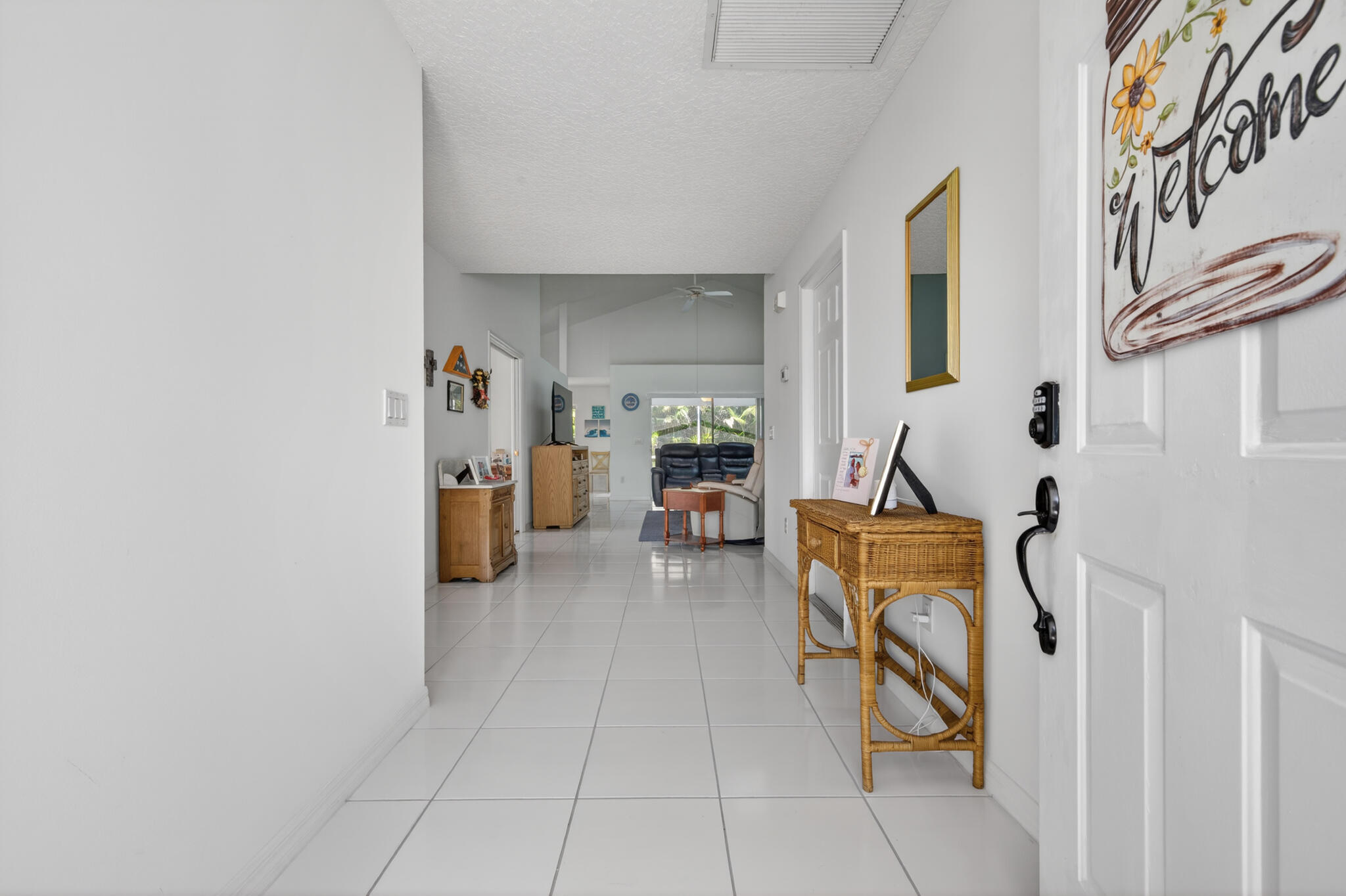 4325 SE Scotland Cay Way