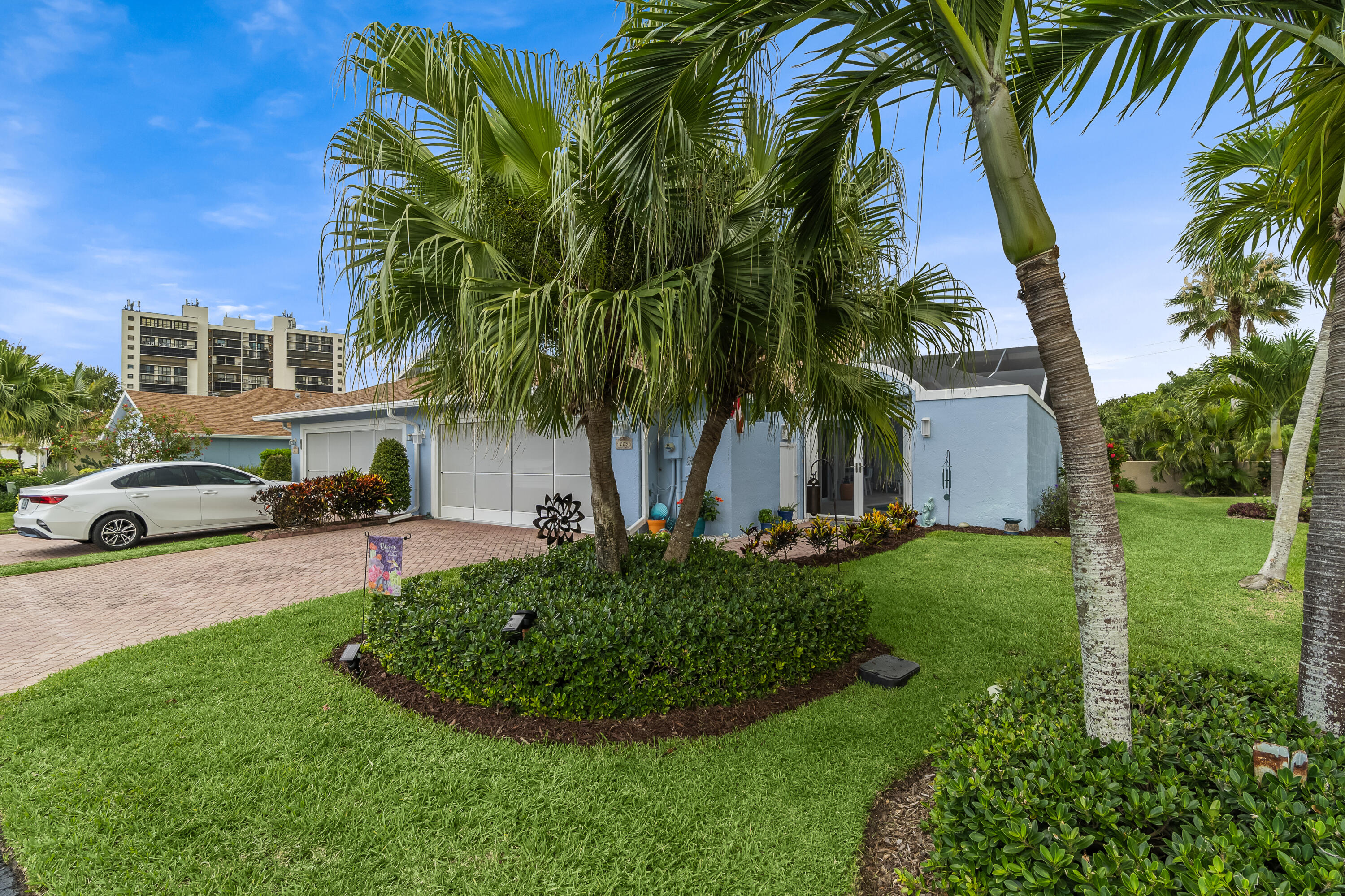 RIVERWALK AT SANDS, A CONDOMINIUM - Residential