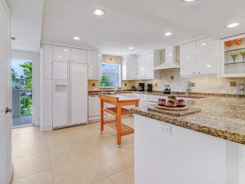 Tiny photo for 1222 Hillsboro Mile #11, Hillsboro Beach, FL 33062 (MLS # B26052699)