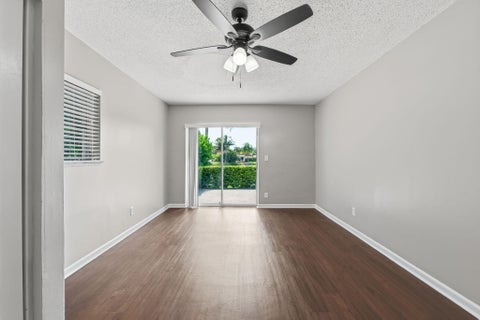 Tiny photo for 613 SEA TURTLE Way, Plantation, FL 33324 (MLS # B26067187)