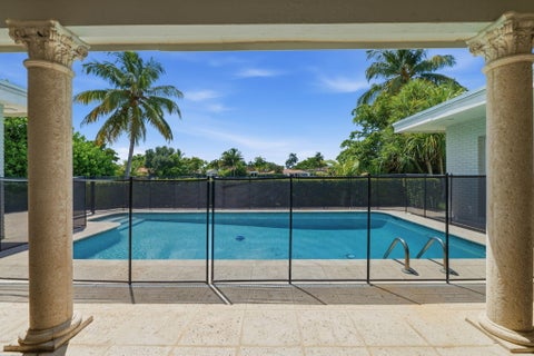 Tiny photo for 613 SEA TURTLE Way, Plantation, FL 33324 (MLS # B26067187)