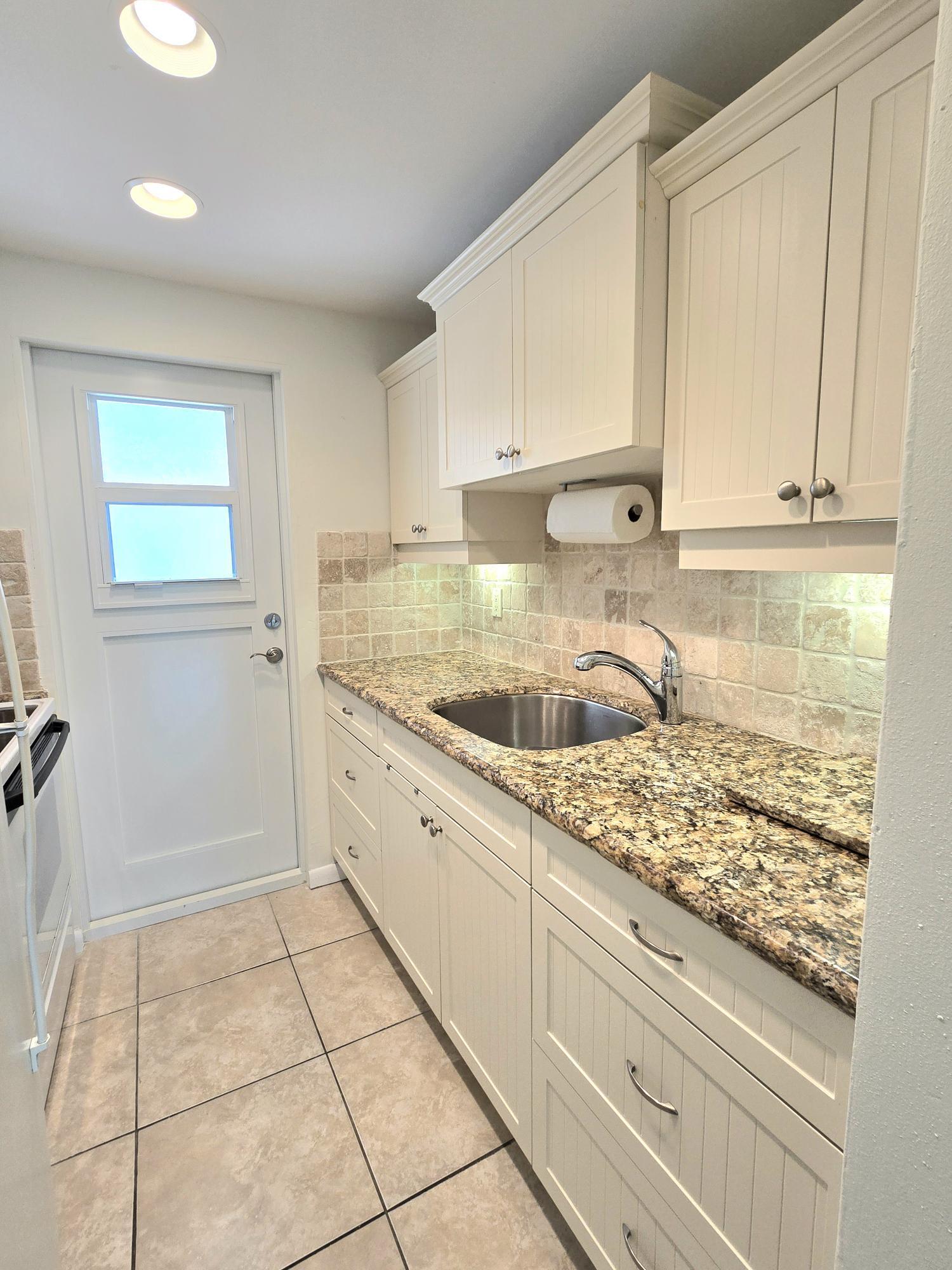 2501 W Golf Boulevard 127