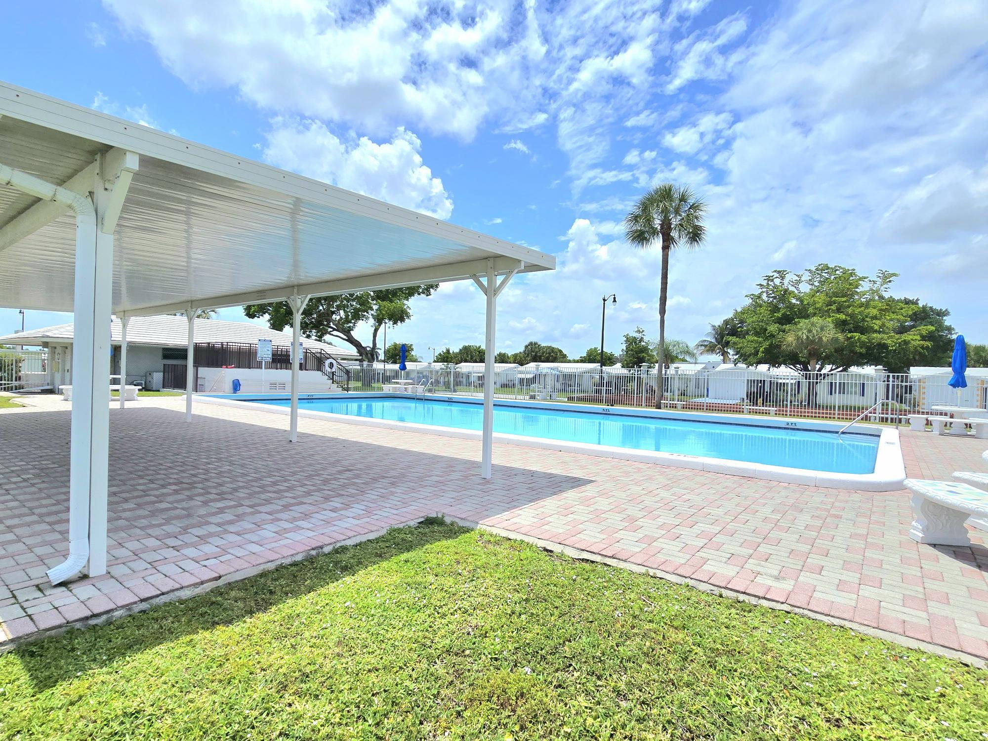 2501 W Golf Boulevard 127